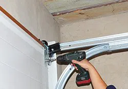 Metro Garage Door Service Westville, NJ 856-242-6997 - installation-side
